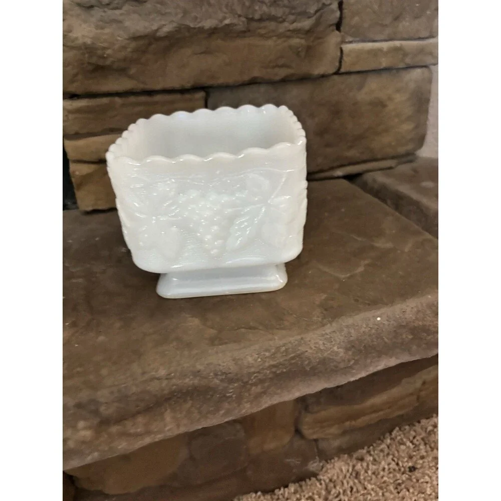 White Milk Glass Grape Decor Collectible Planter Candy Dish 4 Inch Square VTG